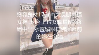 淫荡母狗穿着豹纹内内黑丝制服口爆舔精