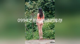 【新片速遞】幸福大哥双飞两个极品大奶骚女，颜值高身材好玩的嗨，一起舔弄大鸡巴，让大哥轮流抽插追求快感，还玩弄菊花