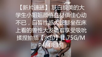 无印原版高价购买的师范学院女厕全景偷拍青春靓丽的女大学生尿尿 (14)