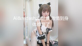 单位女厕近距离偷窥牛仔裤美女逼洞吊着一条凝固的血条