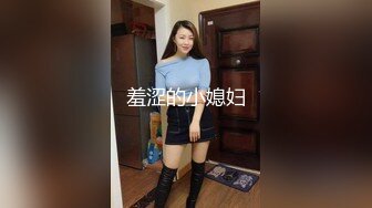 金三角在行动光头哥全程露脸爆草无毛小嫩妹，光头哥真是能草暴力抽插，各种姿势玩弄把小骚逼干的淫水泛滥