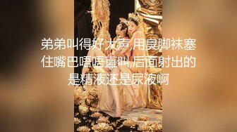 商场女厕前后双景偷拍白衣美女肥美的大鲍鱼 (1)