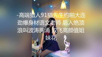 CD偷拍大师YC342黑裙美女逛商场一路跟拍骚丁女选东西的时候还在镜头前弯腰屁股真骚