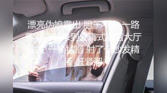 偷拍隔壁女同事洗澡趁机那她原味内裤内衣把玩原版高清 (2)