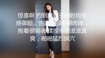 小辫哥专供会所大战制服骚女，床上享受小骚逼的精品口活，各种姿势抽插蹂躏，大奶子捏着好软淫声荡语不止