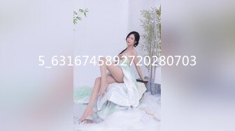 STP32292 【小野猫555】，暑假健身房洗澡~宿舍流白浆，旁边人来人往，玩得就是这份心跳刺激