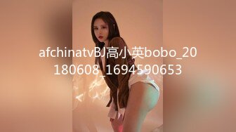 小哥酒店开房精彩演绎下药迷倒女友闺蜜草醒了妹纸变淫娃主动吃屌